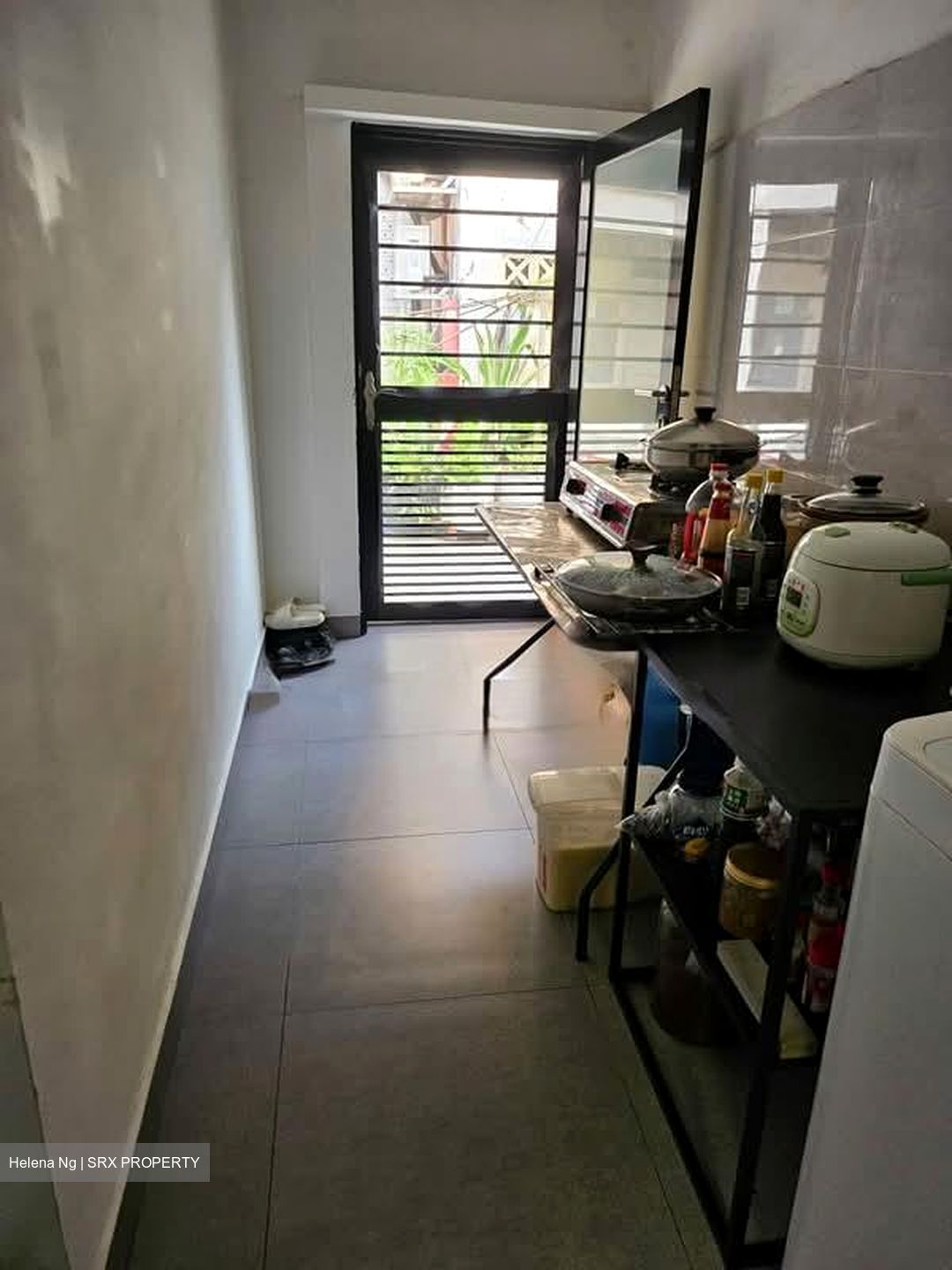 Joo Chiat Terrace (D15), Terrace #580803551